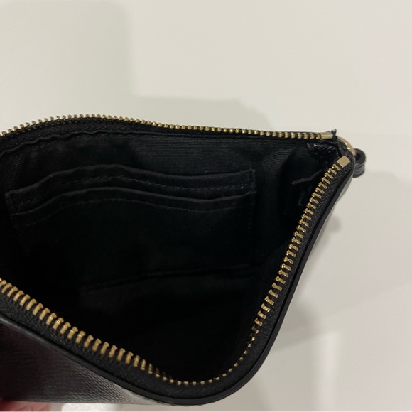 Coach wristlet - Picture 4 of 4
